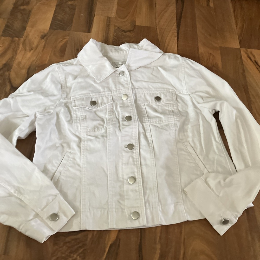 Christopher & Banks Small White Denim Trucker Jacket Cropped Minimalist Western